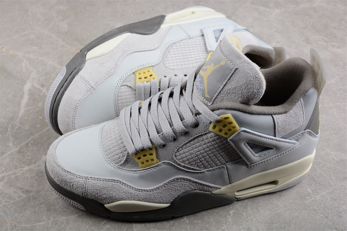 Air Jordan 4 Retro SE Craft 'Photon Dust'