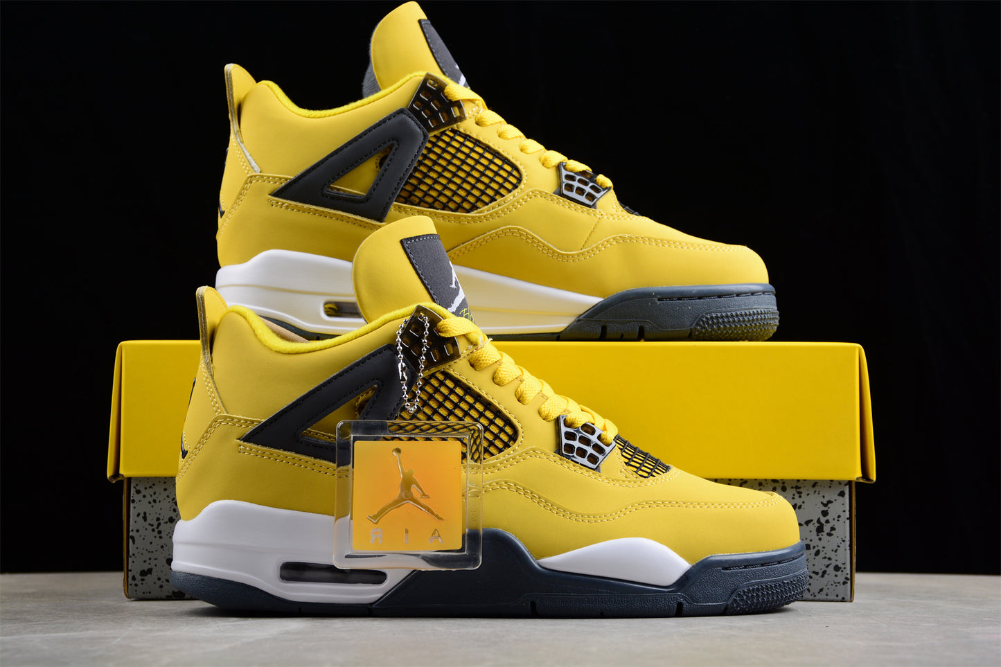 Air Jordan 4 Retro GS 'Lightning' 2021