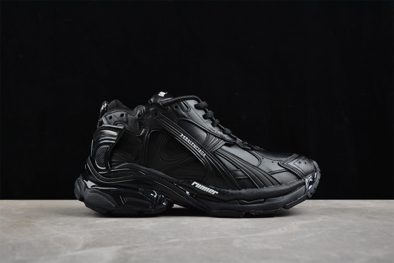 Balenciaga Runner Trainers | 1000 black