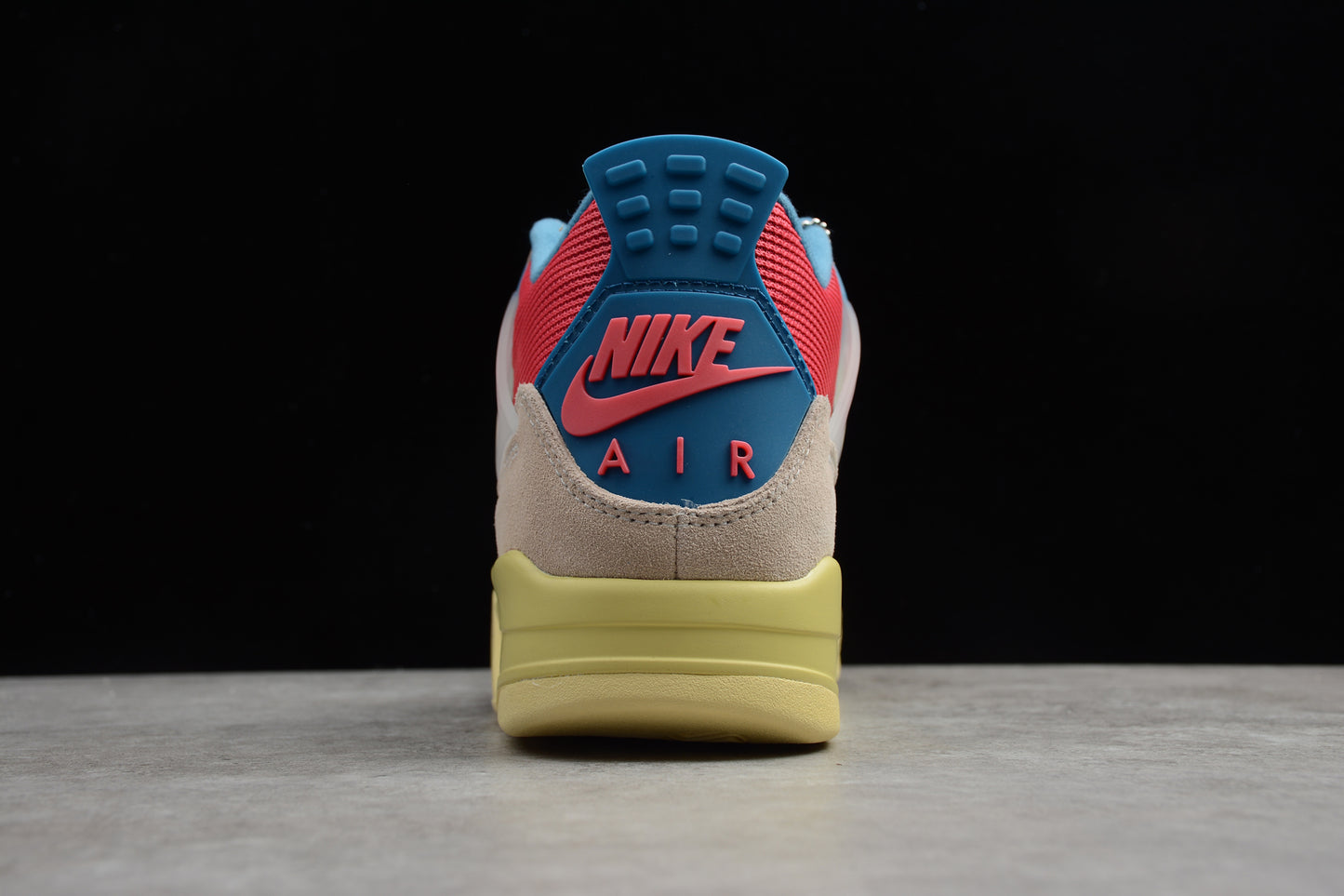 Union LA x Air Jordan 4 Retro 'Guava Ice' | Pink