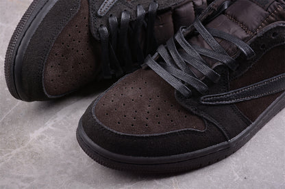 Jordan 1s x travis scott dark wood brown