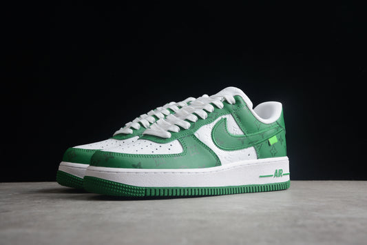 air forces x LV | green