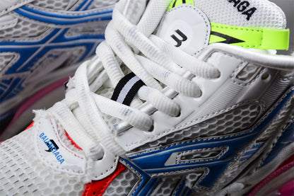 Balenciaga Runner Trainers | White and blue