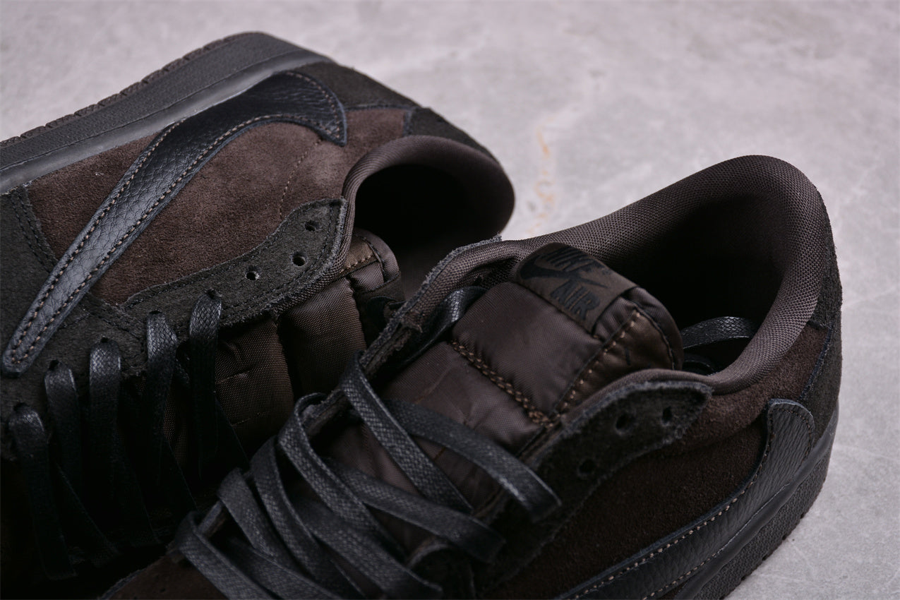 Jordan 1s x travis scott dark wood brown