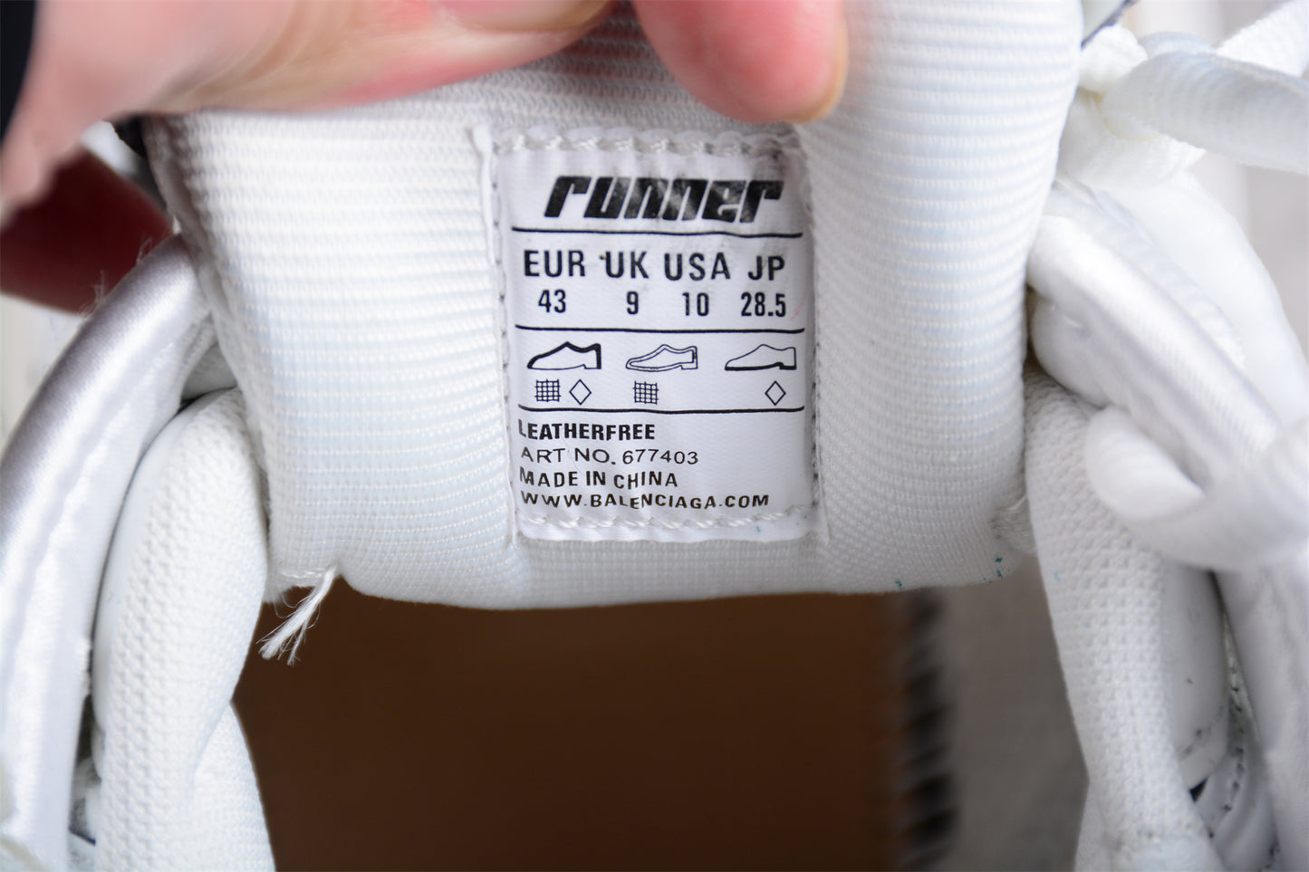 Balenciaga Runner Trainers | White BALENCIAGA