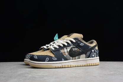 SB Dunks cashew flower x Travis scott