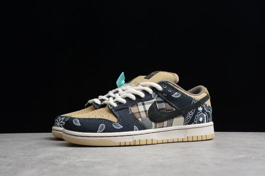 SB Dunks cashew flower x Travis scott