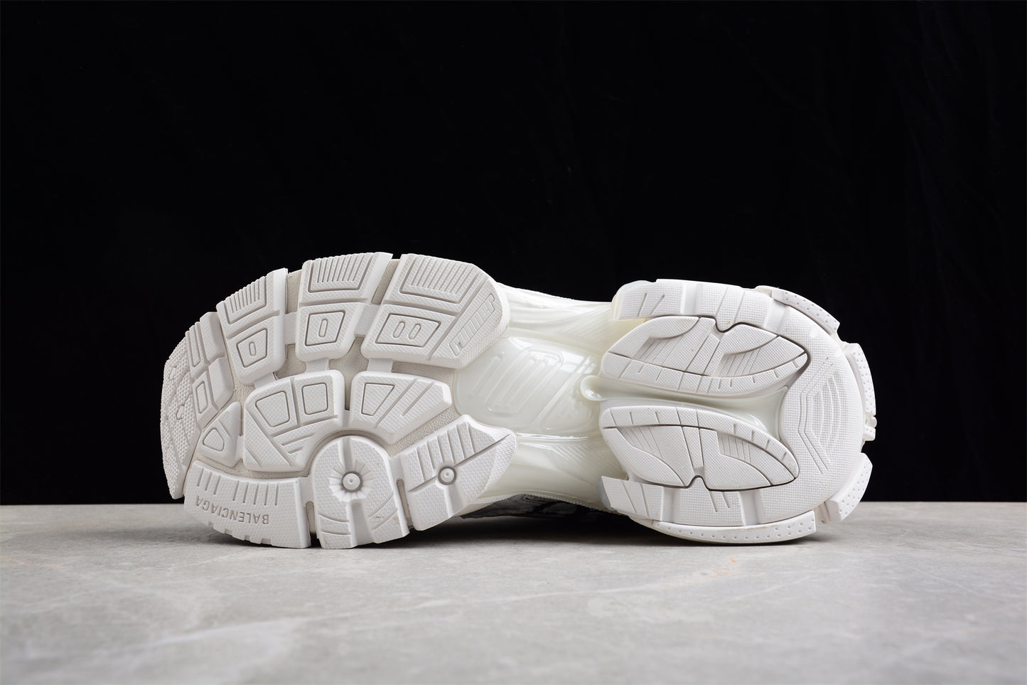 Balenciaga Runner Trainers | White BALENCIAGA