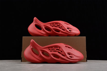 Yeezy foam runners cinnabar red