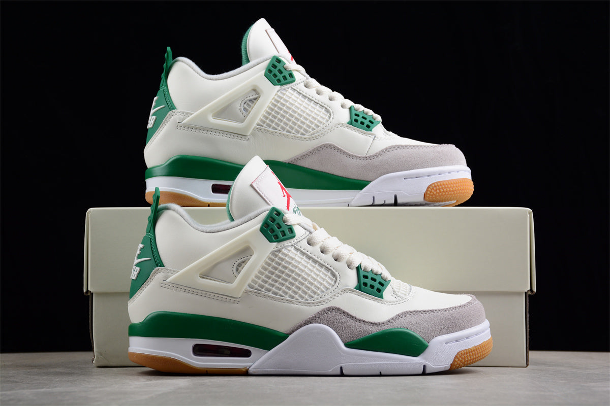 Nike SB x Air Jordan 4 Retro SP 'Pine Green'