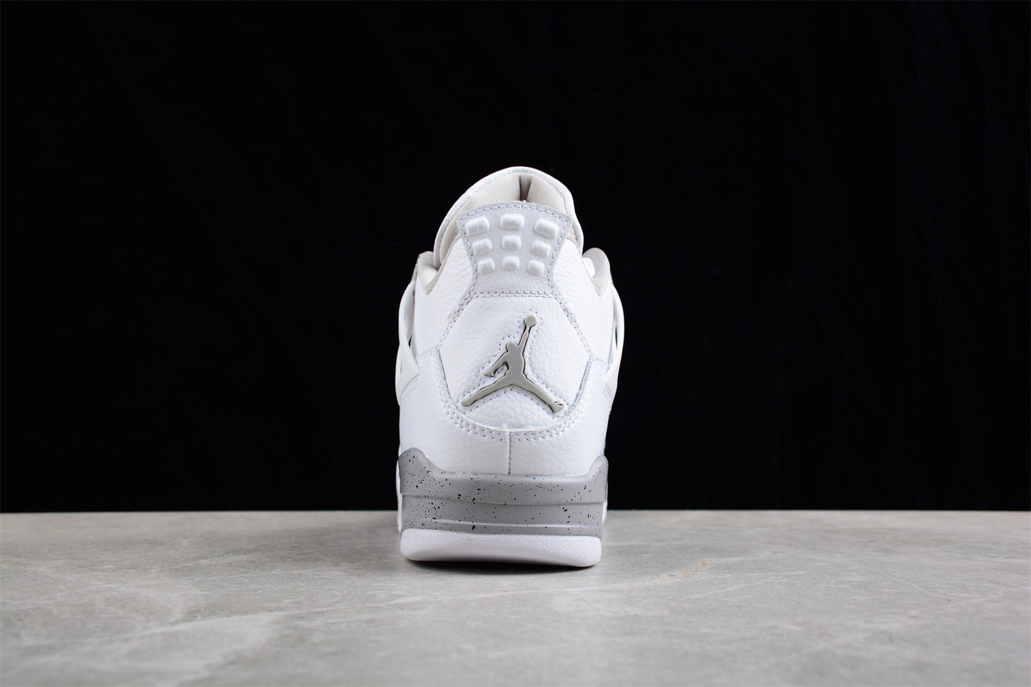 Air Jordan 4 Retro 'White Oreo'