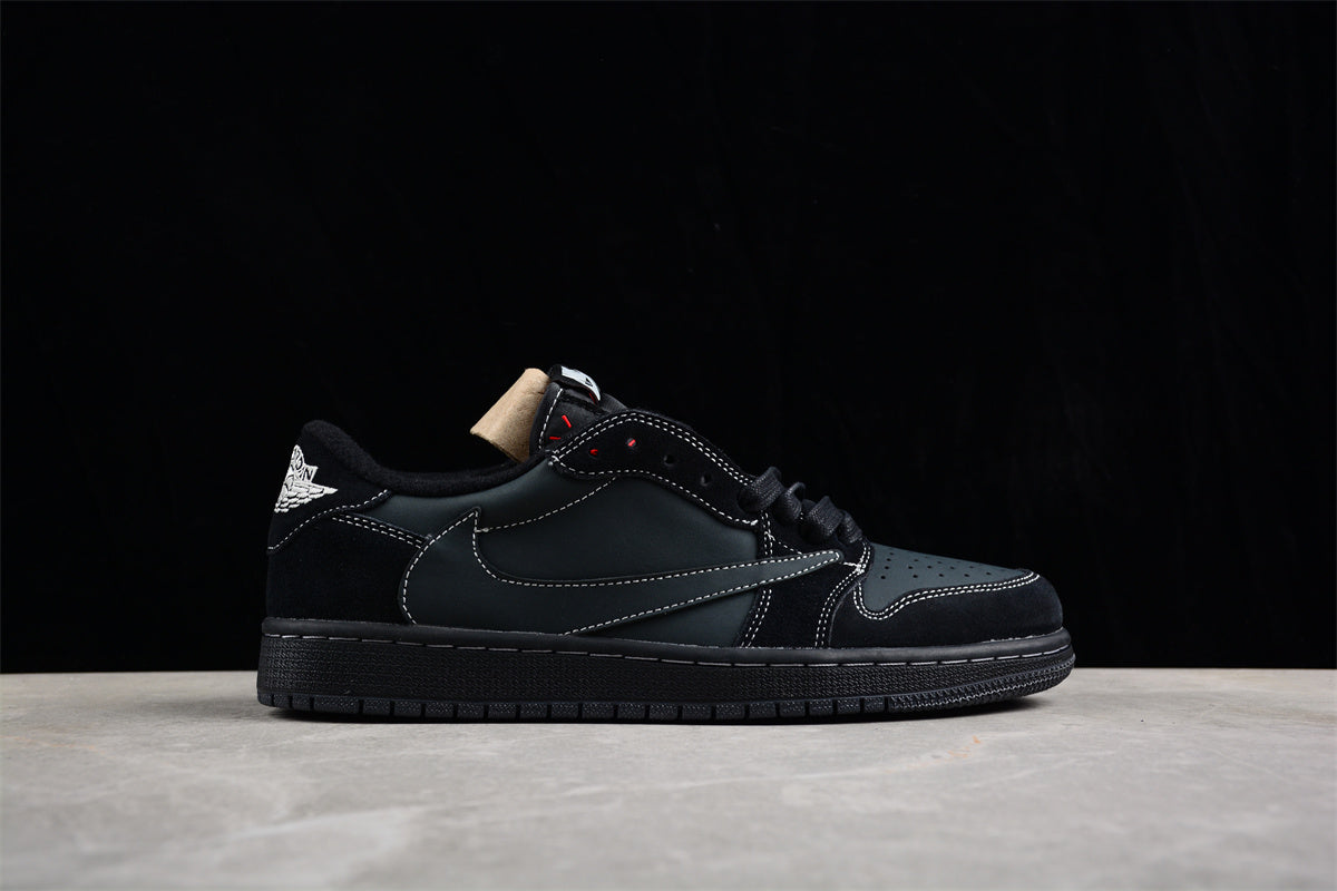 Jordan 1s x travis scott black phantom
