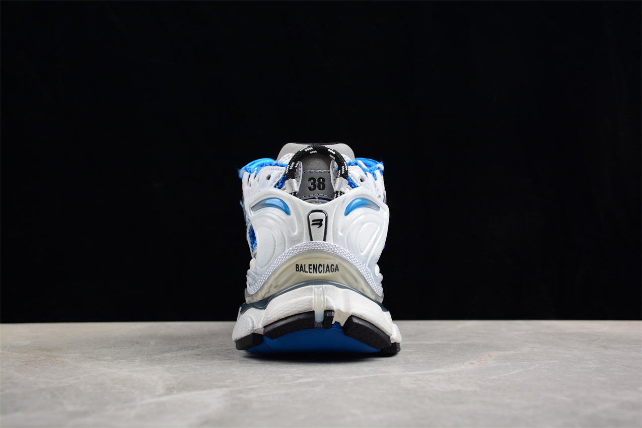 Balenciaga Runner Trainers | Blue and white