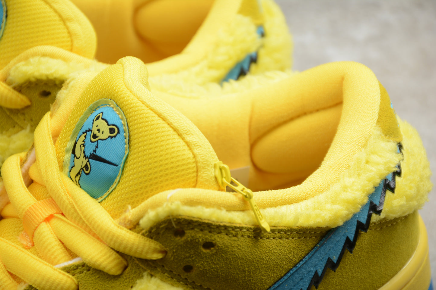 SB Dunks Grateful dead bear yellow