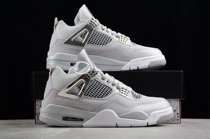 Air Jordan 4 Retro 'Frozen Moments' | Grey