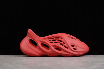 Yeezy foam runners cinnabar red