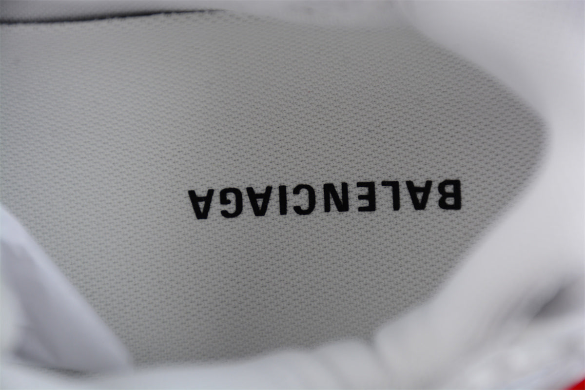 Balenciaga Runner Trainers | White and blue